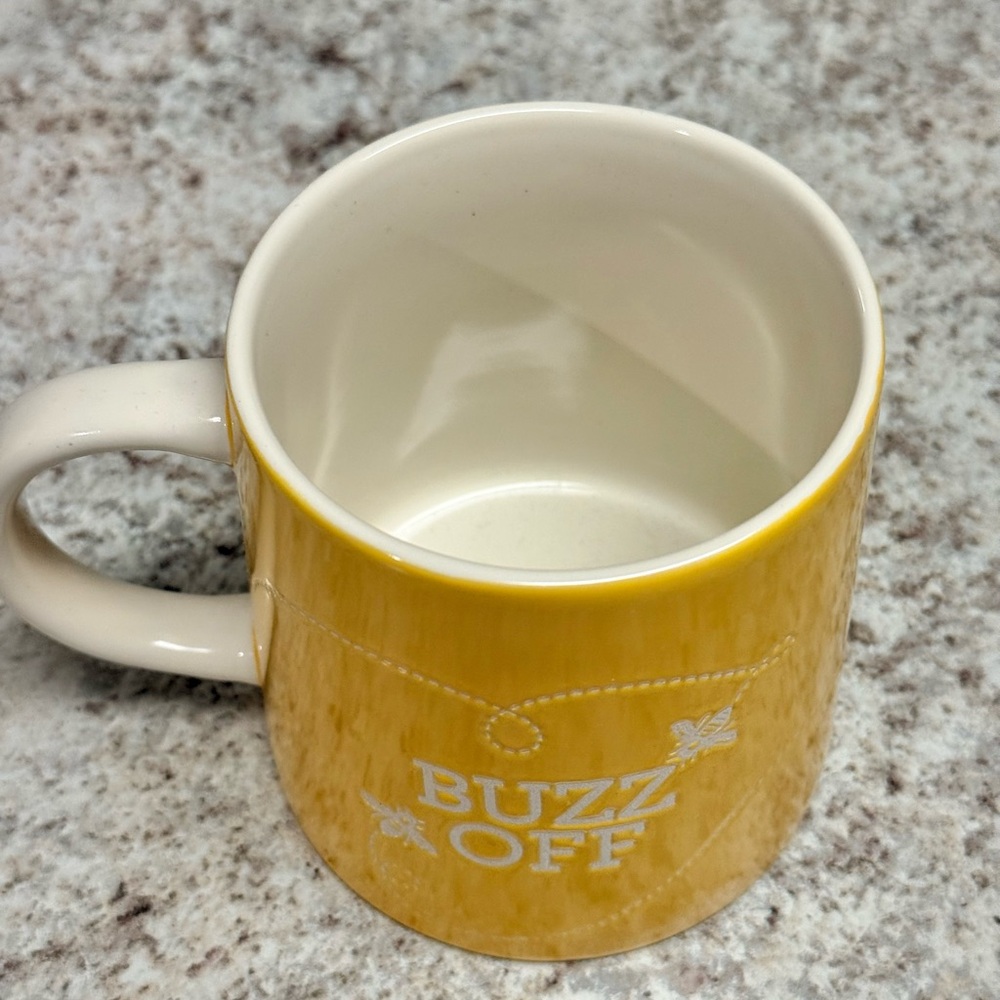 “Buzz Off” Spring Summer Collection Mug - Picture 4 of 5